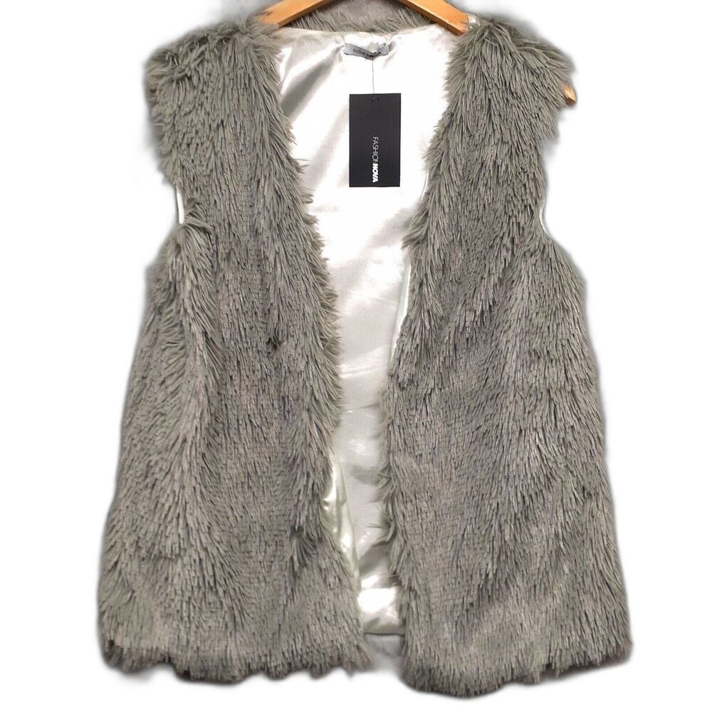 Fashion Nova Women One Size Fits Most Furry Vest Sage Green Satin Lined Glamcore